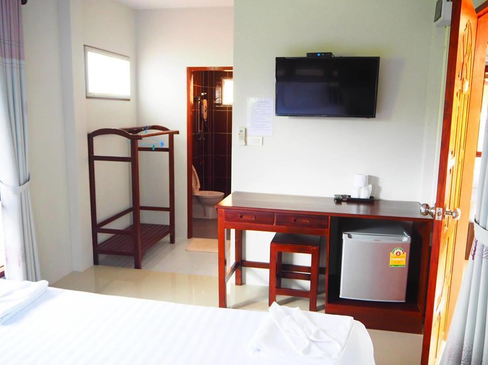 Bansuansiriwat Hotel Ban Tak Ngoại thất bức ảnh