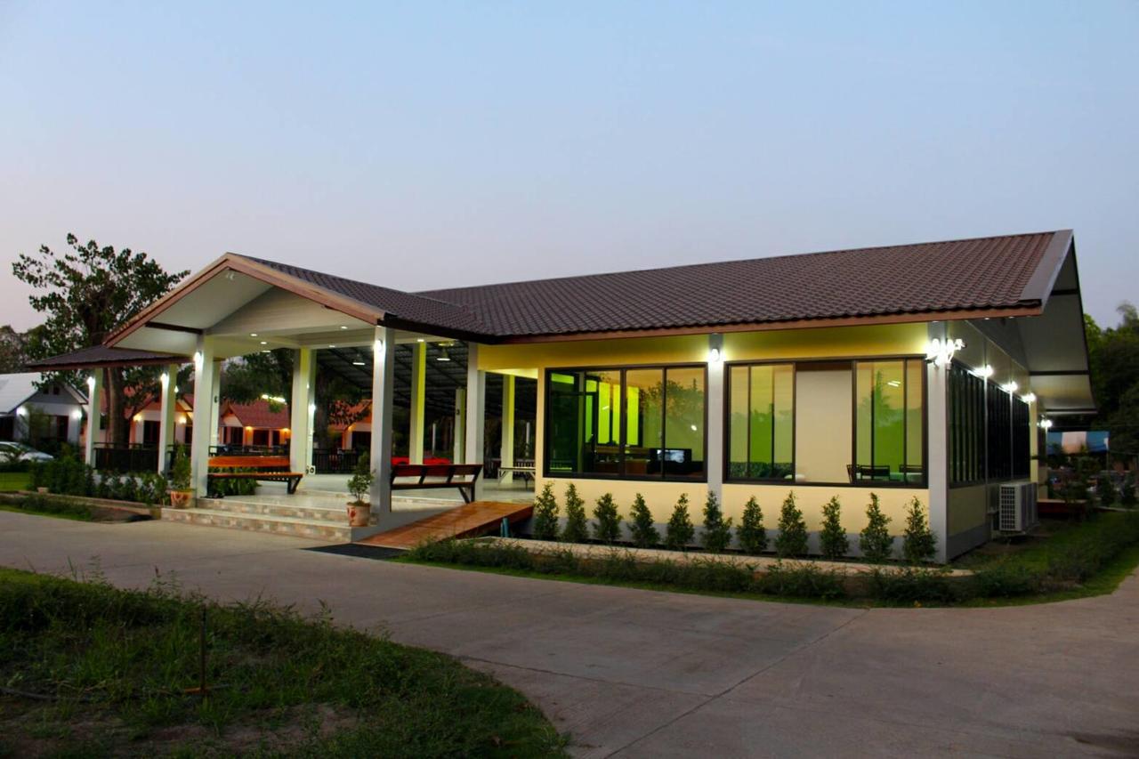 Bansuansiriwat Hotel Ban Tak Ngoại thất bức ảnh